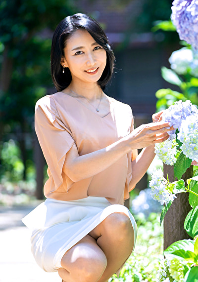 50歳Eカップ美乳妻 生ハメしかしたくない！浮気棒を生挿入懇願！種付性交を求め腰をクネらせる淫乱妻