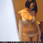 《爆乳》【電車痴漢】【自宅盗撮】【睡眠姦】Hカップ巨乳Kちゃん 白P