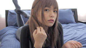 大人気女優 紺野ひかるちゃんの競泳水着LEOHEXくすぐり