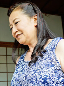 麻子（60歳）