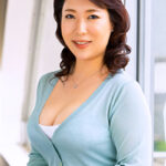 性感帯はF乳です！感度良好敏感奥様は全身舐められビクビク震え、かたくなった肉棒に連続アクメ！