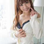 S-Cute かれん（20） あふれる美巨乳×ゆれる美尻がエロすぎエッチ