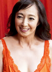 音羽文子【美魔女が痙攣・ハメ潮しながらイキ狂う怒涛のSEX】