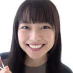 宮沢ちはるチャンのアクリル板舐め＆唾垂らし＆唾採取！