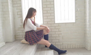 大人気女優 美谷朱里チャンの舌＆アナルフェチ動画！！