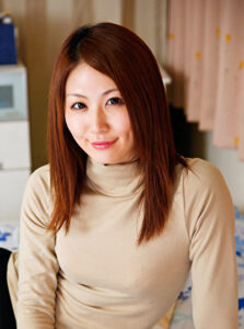 りこ（40歳）色白美乳