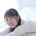 大人気女優あおいれなチャンの足裏～脇くすぐり！