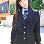 あばら骨浮き出る超ガリガリJ〇の極小マ〇コをデカチンで責めまくる！