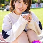 【ひなたぼっこ女子はヤレる】芝生で遊んでる女子大生GET！春で発情するオマンコ。若くて最高な傑作ボディを鷲掴みながらの中出し！！【乱交】