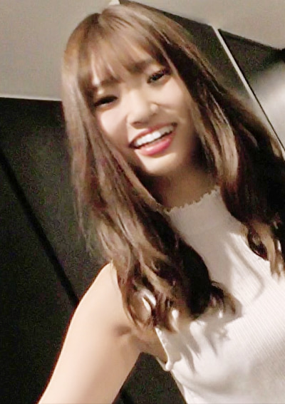 NTR 彼氏持ちスレンダーJD 家に押しかけてゴム無しハメ撮り