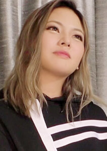 黒ギャル中出し ドM 爆乳ギャルを巨根で突いて膣内大量射精