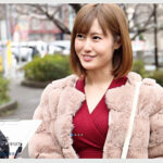 Gカップ巨乳の奥様が生ハメ騎乗位で悶絶SEX！ 人妻りほさん 27歳