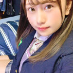 J〇セフレを部屋に連れ込んでのんびりくつろいだ後に制服着たまま生ハメSEX！