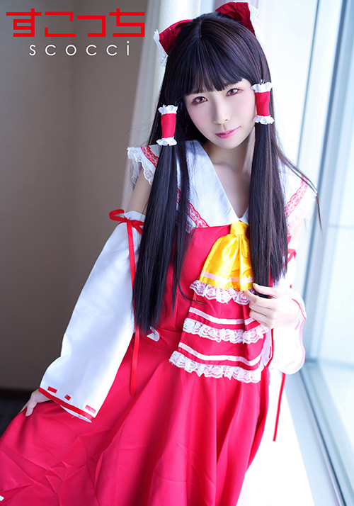 厳選美少女にコスプレオレの子を孕ませる!博●霊夢