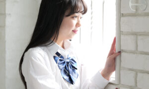 泉りおんチャンのくすぐり＆くすぐられ作品！