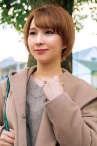 年齢不詳な玉子肌ぷるるん色白奥さまのイキ顔があざとエロい！