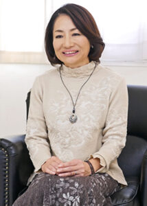 【五十路】えみこ 56歳（初脱ぎ・滋賀県出身・専業主婦）