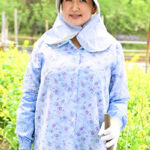 【五十路】地方の爆乳もんぺ熟女宅にお泊まり 12