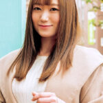 優しい笑顔とGカップの持ち主は謝礼も性欲も満たしていく計算高い奥さま