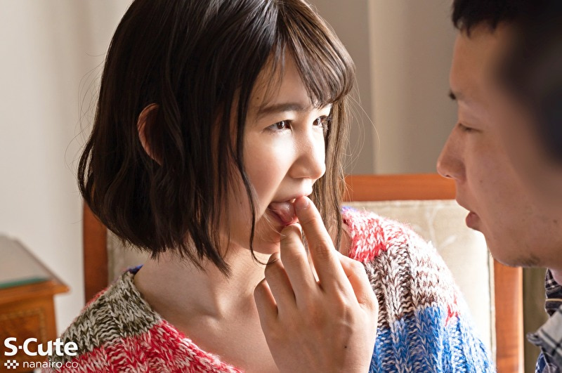 S-Cute イブ(19) すぐに乳首が立っちゃうハーフ美女のH