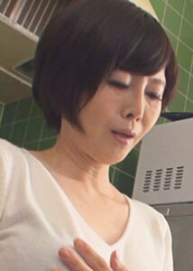 竹内梨恵【玄関先から始まる不倫SEX】