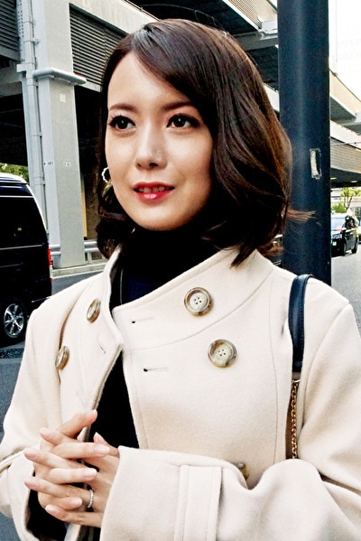 クールビューティーな奥さまは下着チェックでフル勃起乳首を見せつける。小振りで美尻!初めてのパイズリに恥ずかし体験!
