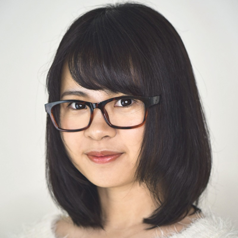 ゆりな