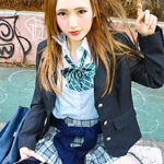 ウブな反応が可愛いスレンダーギャルを鬼突き3P