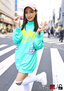 生中出しOKのビッチギャルを3Pでハメまくる