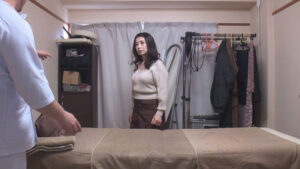 媚薬オイルマッサージ痴●盗撮＆中出し素人熟女VOL.34