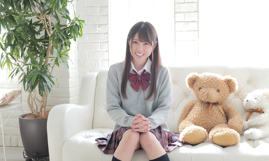 あおいれなチャンの太もも・電気あんま・乳首くすぐり!