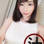 エロ過ぎるギリギリ水着の爆乳お姉さんと密着SEX！お掃除フェラで3連顔射 宝田もなみ