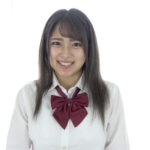 大人気女優 渚みつきチャンの制服ギリギリグラビア!