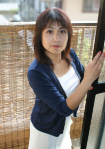 ○○2人のママの性感と指オナニー